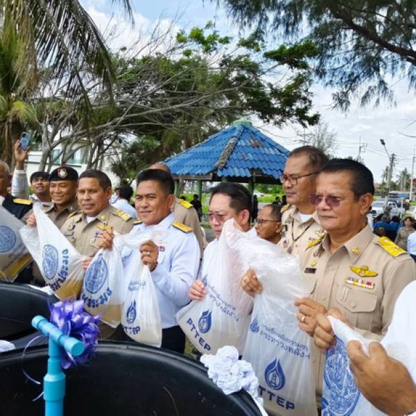 ปศุสัตว์จังหวัดสงขลา เข้าร่วมพิธีปล่อยพันธุ์สัตว์น้ำ เนื่องในโอกาสพระราชพิธีมหามงคลเฉลิมพระชนมพรรษา 4 รอบ สมเด็จพระนางเจ้าสุทิดา พัชรสุธาพิมลลักษณ พระบรมราชินี 3 มิถุนายน 2569 จังหวัดสงขลา