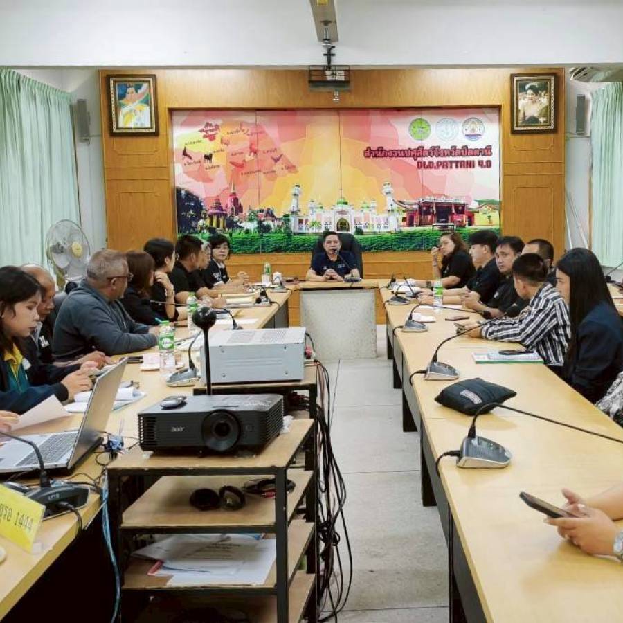 สนง.ปศข.9 ร่วมติดตามประเมินผลกลุ่มเกษตรกรที่เข้าร่วมโครงการโคบาลชายแดนใต้ร่วมกับกองส่งเสริมและพัฒนาการปศุสัตว์ ณ พื้นที่จังหวัดปัตตานี