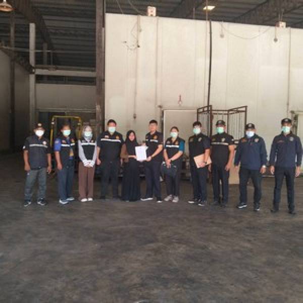 ตรวจประเมินสถานที่ห้องเย็นเพื่อขอรับรองสถานที่ พักซากสัตว์ (ต.ร.ซ.4)