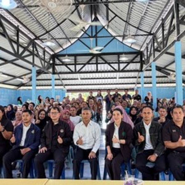 ร่วมประชุมสรุปผลการดำเนินงานของอาสาสมัครเกษตร และสหกรณ์ระดับตำบล จังหวัดปัตตานี