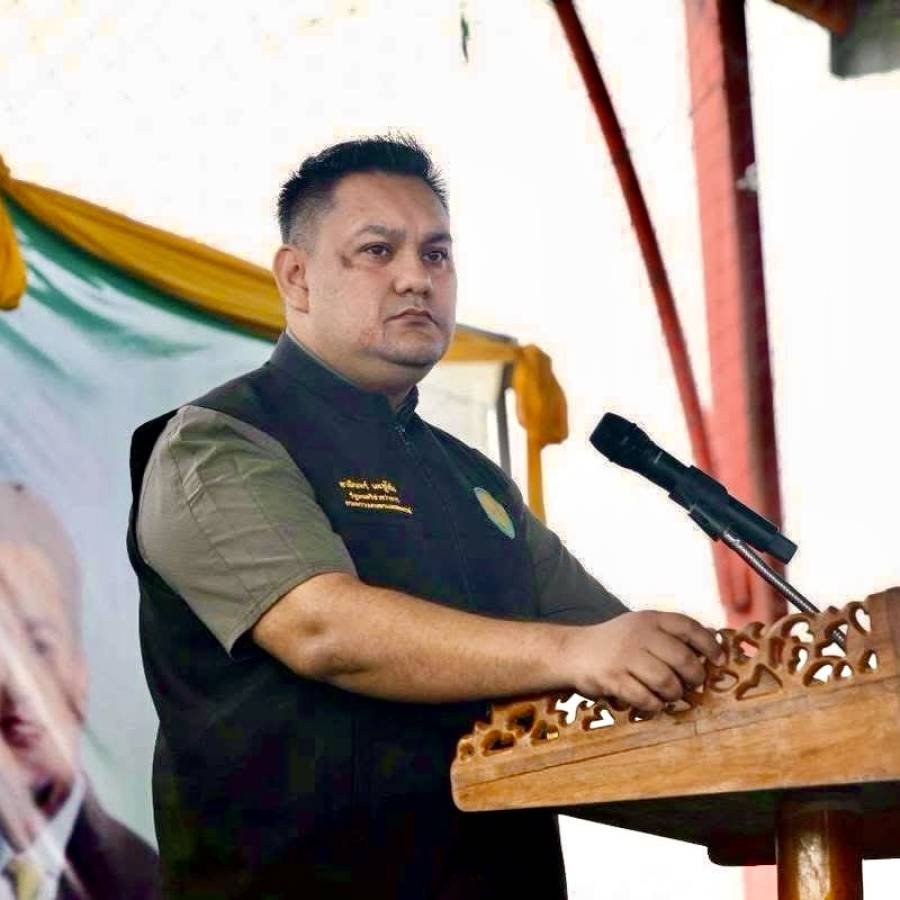 “รมช.อามินทร์” ลงพื้นที่ปัตตานี ขับเคลื่อนโครงการเร่งรัดผ่าตัดทำหมันสุนัขและแมว เพื่อควบคุมป้องกันโรคพิษสุนัขบ้า ในพื้นที่เสี่ยง