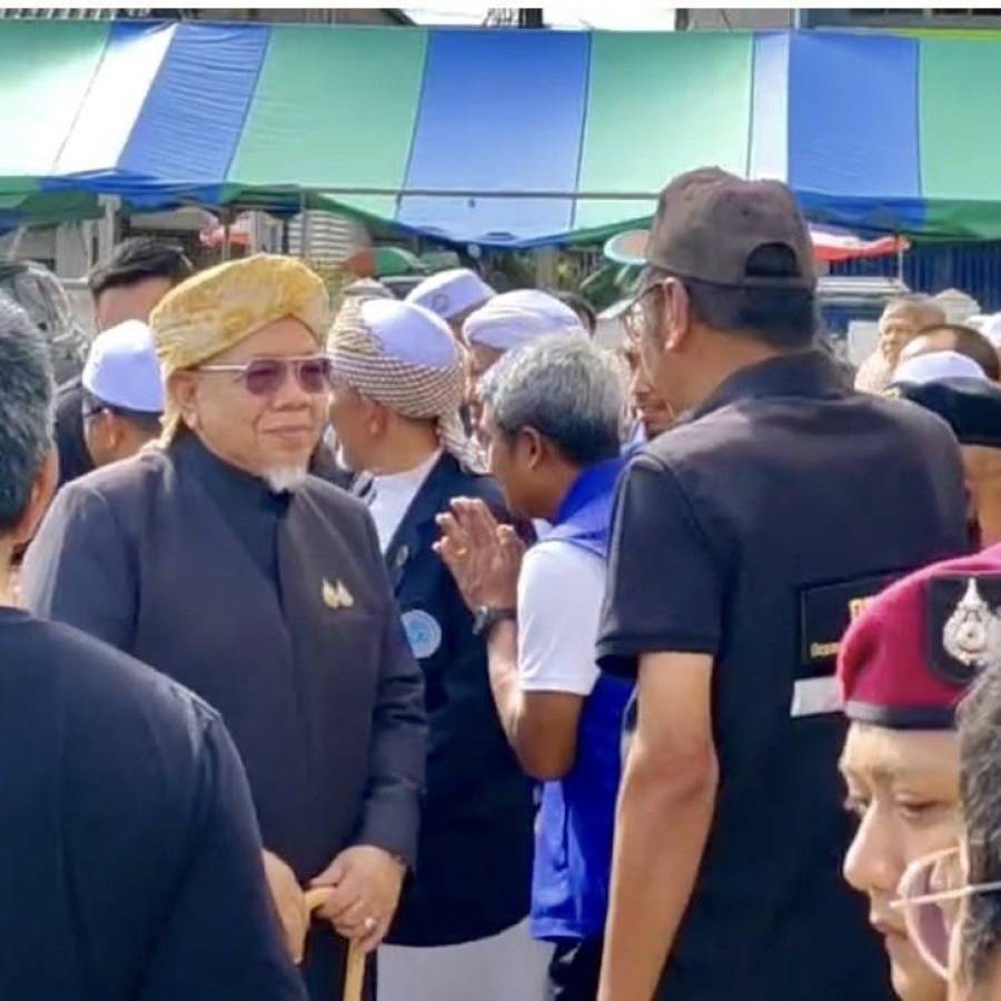 รัฐมนตรีช่วยว่าการกระทรวงเกษตรและสหกรณ์ ลงพื้นที่มอบความช่วยเหลือและส่งกำลังใจแก่ผู้ประสบอุทกภัย อำเภอหาดใหญ่ และอำเภอจะนะ จังหวัดสงขลา