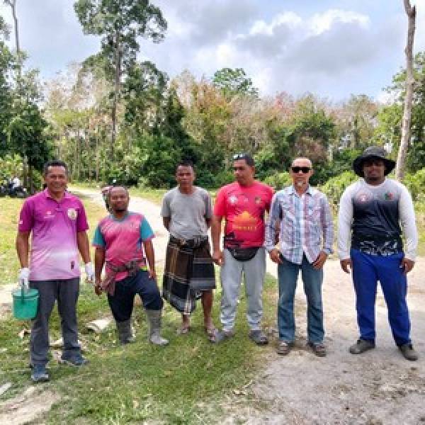 สำนักงานปศุสัตว์อำเภอสายบุรี ดำเนินการฉีดวัคซีนเป้องกันโรคระบาดในสัตว์ ปากและเท้าเปื่อย (FMD)