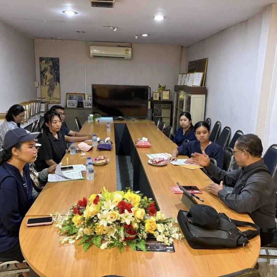 สนง.ปศข.9 “เข้าพบผู้ประกอบการชี้แจง กิจกรรมส่งเสริมมาตรฐานฟาร์มปลอดโรคและฟาร์มในระบบคอมพาร์ทเม้นท์ประจำปีงบประมาณ พ.ศ.2569