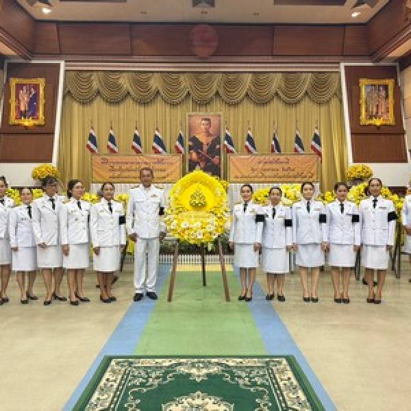 สำนักงานปศุสัตว์จังหวัดปัตตานี ร่วมพิธีวางพวงมาลาถวายราชสักการะ เนื่องในวันคล้ายวันสวรรคตสมเด็จพระนเรศวรมหาราช 